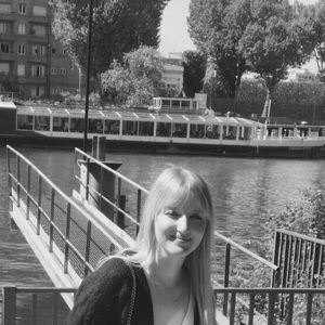 Meet your Posher, Christine